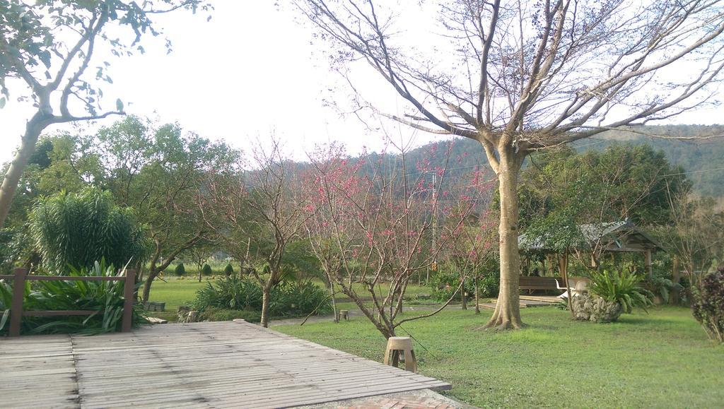 Seasons Inn Jiaoxi Bagian luar foto