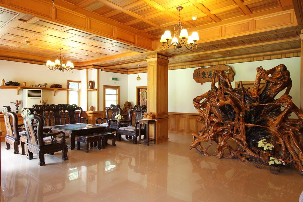 Seasons Inn Jiaoxi Bagian luar foto