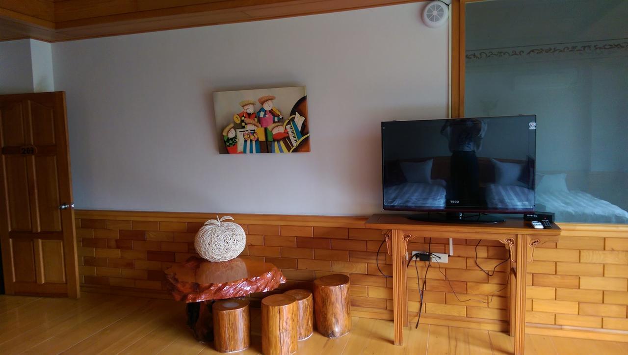 Seasons Inn Jiaoxi Bagian luar foto