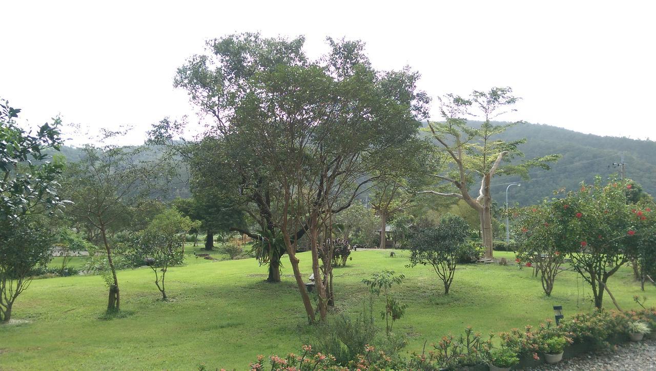 Seasons Inn Jiaoxi Bagian luar foto