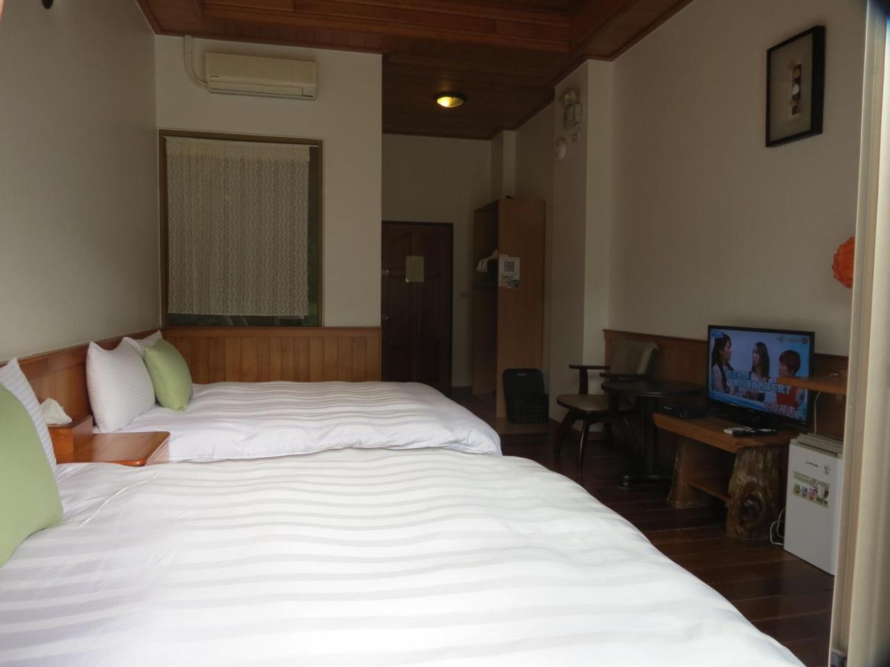 Seasons Inn Jiaoxi Bagian luar foto